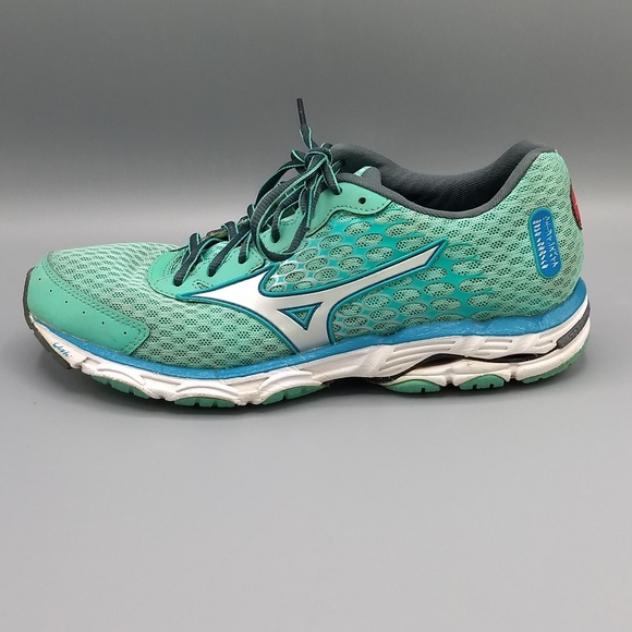 Mizuno Shoes - Mizuno Wave Inspire 11 Running Shoes Athletic